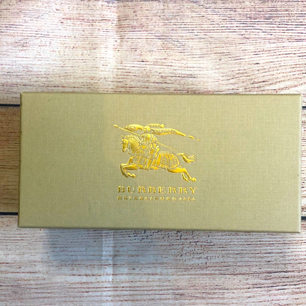 Authentic BURBERRY box.